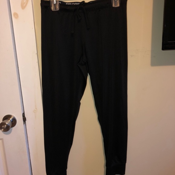 VS ultimate jogger leggings - Picture 1 of 3